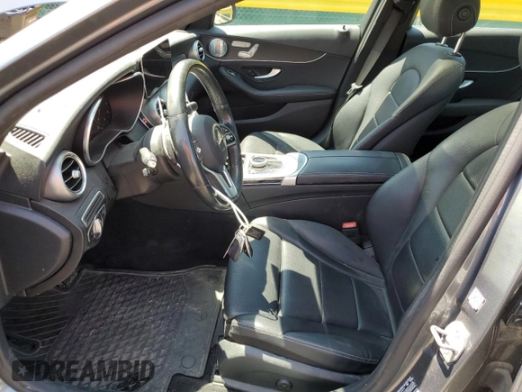 2021 Mercedes-Benz C 300 z VIN W1KWF8EB4MR612064, wystawiony jako Copart lot #62500015 z przebiegiem 48 407 mil mil oraz Szkoda całkowita • Salvage title. Historia ofert i sprzedaży dostępna na DreamBid. Obrazek 7.