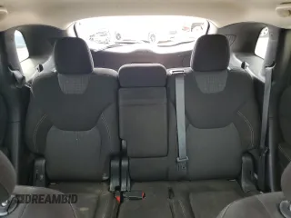 2016 Jeep Cherokee Altitude z VIN 1C4PJMCB8GW123004, wystawiony jako Copart lot #61931895 z przebiegiem 149 943 mil mil oraz Szkoda całkowita • Salvage title. Historia ofert i sprzedaży dostępna na DreamBid. Obrazek 10.