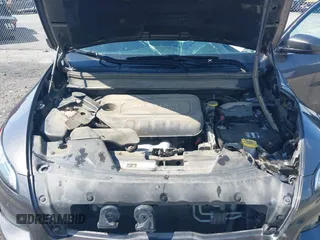 2018 Jeep Cherokee Latitude Plus с VIN 1C4PJLLBXJD553016, выставлен на аукционе IAAI как лот 42254055 с пробегом 239 381 миль миль и . История ставок и продаж доступна на DreamBid. Изображение 10.