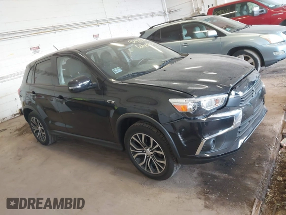 2016 Mitsubishi Outlander ES z VIN JA4AR3AW2GZ049151, wystawiony jako IAAI lot #42465053 z przebiegiem 102 600 mil mil oraz . Historia ofert i sprzedaży dostępna na DreamBid. Obrazek 13.