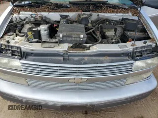 1995 Chevrolet Astro with VIN 1GNEL19W1SB166911, listed as a Copart auction lot 52354414 with 149,972 mi miles and Clean Title. Bid and sale history available at carsss.com. Image 12.