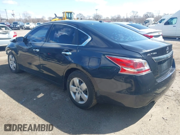 2015 Nissan Altima SV with VIN 1N4AL3AP0FC169246, listed as a IAAI auction lot 41959670 with 138,865 mi miles and . Bid and sale history available at DreamBid. Image 3.