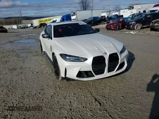 2022 BMW M4 Competition xDrive with VIN WBS43AZ00NCK57076, listed as a Copart auction lot 82327573 with 11,497 mi miles. Bid and sale history available at carsss.com. Image 10.