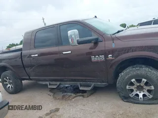 2013 Ram 2500 Laramie с VIN 3C6UR5NL9DG607630, выставлен на аукционе IAAI как лот 42584918 с пробегом 255 212 миль миль и . История ставок и продаж доступна на DreamBid. Изображение 13.