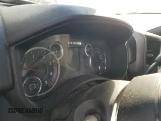 2021 Ram 2500 Tradesman z VIN 3C6UR5CLXMG632538, wystawiony jako Copart lot #86882244 z przebiegiem Nie podano mil oraz Szkoda całkowita • Salvage title. Historia ofert i sprzedaży dostępna na DreamBid. Obrazek 9.