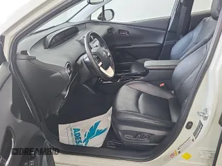 2017 Toyota Prius Two with VIN JTDKARFU6H3047726, listed as a IAAI auction lot 42619600 with 215,918 mi miles and . Bid and sale history available at DreamBid. Image 54.