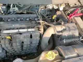 2020 Dodge Journey Crossroad with VIN 3C4PDCGB7LT264917, listed as a Copart auction lot 80863495 with 88,674 mi miles and Salvage title. Bid and sale history available at DreamBid. Image 15.