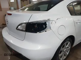 2010 Mazda 3 i SV with VIN JM1BL1SF5A1221905, listed as a IAAI auction lot 41876278 with 131,127 mi miles and . Bid and sale history available at DreamBid. Image 6.