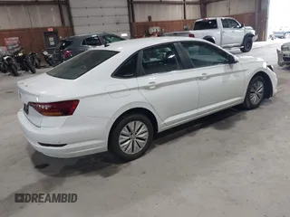 2019 Volkswagen Jetta S z VIN 3VWC57BU6KM129512, wystawiony jako IAAI lot #42205228 z przebiegiem 92 940 mil mil oraz . Historia ofert i sprzedaży dostępna na DreamBid. Obrazek 4.