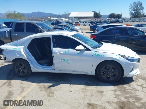 2022 Hyundai Elantra SEL with VIN 5NPLM4AG2NH070629, listed as a IAAI auction lot 41799299 with 58,720 mi miles and . Bid and sale history available at DreamBid. Image 14.