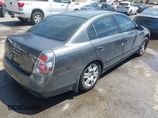 2005 Nissan Altima SL z VIN 1N4AL11D35N470087, wystawiony jako IAAI lot #42073222 z przebiegiem 167 561 mil mil oraz . Historia ofert i sprzedaży dostępna na DreamBid. Obrazek 4.