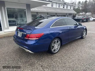 2017 Mercedes-Benz E-Class E 400 with VIN WDDKJ6HB8HF353602, listed as a IAAI auction lot 41963703 with 148,972 mi miles. Bid and sale history available at carsss.com. Image 4.