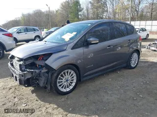 2013 Ford C-Max Hybrid SE with VIN 1FADP5AU6DL529197, listed as a IAAI auction lot 41810975 with 204,633 mi miles. Bid and sale history available at carsss.com. Image 2.