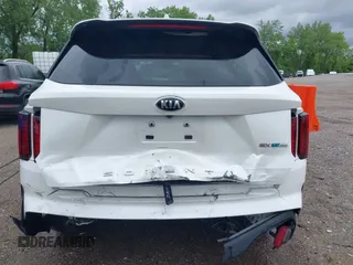 2021 Kia Sorento EX with VIN KNDRH4LG8M5035166, listed as a IAAI auction lot 42300560 with 24,754 mi miles and . Bid and sale history available at DreamBid. Image 17.