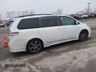 2011 Toyota Sienna SE with VIN 5TDXK3DC0BS122811, listed as a IAAI auction lot 41491159 with 337,201 mi miles and . Bid and sale history available at DreamBid. Image 4.