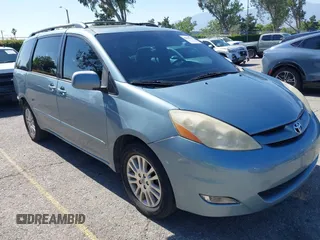 2007 Toyota Sienna XLE z VIN 5TDZK22C87S081163, wystawiony jako IAAI lot #42300242 z przebiegiem 123 770 mil mil oraz . Historia ofert i sprzedaży dostępna na DreamBid. Obrazek 1.