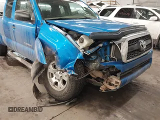 2011 Toyota Tacoma z VIN 5TFUX4EN1BX007462, wystawiony jako IAAI lot #41516380 z przebiegiem 93 111 mil mil oraz . Historia ofert i sprzedaży dostępna na DreamBid. Obrazek 6.