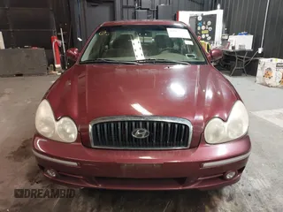 2003 Hyundai Sonata GLS with VIN KMHWF35H13A882475, listed as a IAAI auction lot 41863570 with 168,303 mi miles. Bid and sale history available at carsss.com. Image 12.