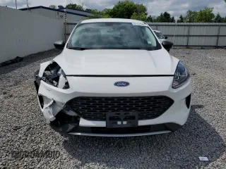 2022 Ford Escape S with VIN 1FMCU9F61NUA85556, listed as a Copart auction lot 61167965 with 35,365 mi miles and Salvage title. Bid and sale history available at DreamBid. Image 5.
