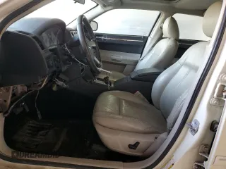 2007 Chrysler 300 Touring with VIN 2C3KA53G47H792370, listed as a Copart auction lot 53127555 with 69,409 mi miles and Salvage Title. Bid and sale history available at DreamBid. Image 7.