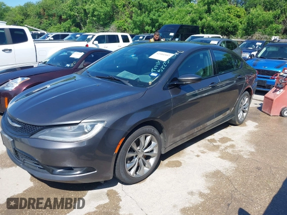2015 Chrysler 200 S with VIN 1C3CCCBG2FN522354, listed as a IAAI auction lot 42101597 with 147,837 mi miles. Bid and sale history available at carsss.com. Image 2.