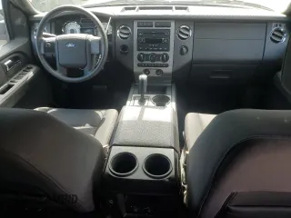 2007 Ford Expedition XLT with VIN 1FMFU15527LA55577, listed as a Copart auction lot 52045385 with 102,401 mi miles and Clean title. Bid and sale history available at DreamBid. Image 8.