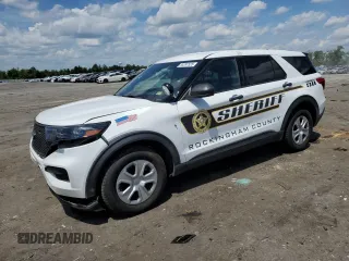 2022 Ford Police Interceptor Utility z VIN 1FM5K8AB5NGC14734, wystawiony jako Copart lot #55397525 z przebiegiem 43 026 mil mil oraz Szkody całkowita. Historia ofert i sprzedaży dostępna na DreamBid. Obrazek 1.