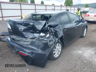 2012 Mazda 3 i Touring с VIN JM1BL1V85C1675345, выставлен на аукционе IAAI как лот 42261279 с пробегом 140 705 миль миль и . История ставок и продаж доступна на DreamBid. Изображение 4.
