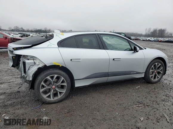 2020 Jaguar I-Pace SE with VIN SADHC2S16L1F79822, listed as a Copart auction lot 42645034 with 17,033 mi miles and . Bid and sale history available at DreamBid. Image 3.