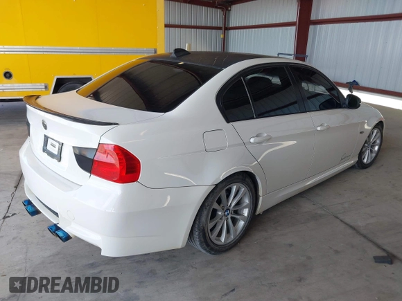 2011 BMW 3 Series 328i с VIN WBAPH5C50BA440919, выставлен на аукционе IAAI как лот 42494376 с пробегом 118 877 миль миль и . История ставок и продаж доступна на DreamBid. Изображение 4.