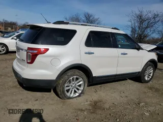 2013 Ford Explorer XLT with VIN 1FM5K7D93DGC18914, listed as a Copart auction lot 46955905 with 201,001 mi miles and Salvage Title. Bid and sale history available at carsss.com. Image 3.