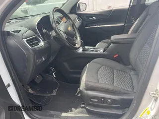 2019 Chevrolet Equinox LT z VIN 2GNAXTEV9K6199184, wystawiony jako IAAI lot #42545110 z przebiegiem 56 143 mil mil oraz . Historia ofert i sprzedaży dostępna na DreamBid. Obrazek 3.
