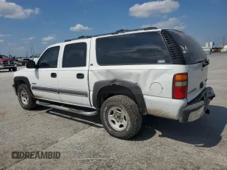 2000 Chevrolet Suburban LT with VIN 3GNFK16T0YG128975, listed as a Copart auction lot 72245934 with 246,263 mi miles and Salvage Title. Bid and sale history available at carsss.com. Image 2.