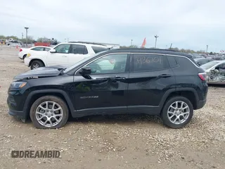 2024 Jeep Compass Latitude Lux with VIN 3C4NJDFN9RT143218, listed as a IAAI auction lot 42109742 with 25,919 mi miles and . Bid and sale history available at DreamBid. Image 13.