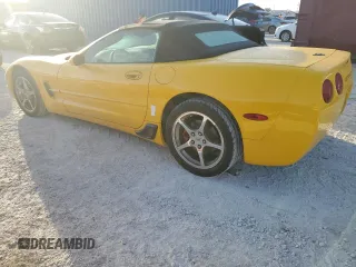 2004 Chevrolet Corvette with VIN 1G1YY32G045126125, listed as a Copart auction lot 77249344 with 12,493 mi miles and Salvage Title. Bid and sale history available at carsss.com. Image 2.