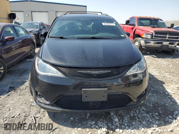 2019 Chrysler Pacifica Limited z VIN 2C4RC1GG4KR643869, wystawiony jako Copart lot #53424975 z przebiegiem 91 516 mil mil oraz Szkoda całkowita • Salvage title. Historia ofert i sprzedaży dostępna na DreamBid. Obrazek 5.