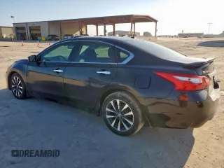 2017 Nissan Altima SV z VIN 1N4AL3AP7HC203508, wystawiony jako Copart lot #61232345 z przebiegiem 218 716 mil mil oraz Szkoda całkowita • Salvage title. Historia ofert i sprzedaży dostępna na DreamBid. Obrazek 2.