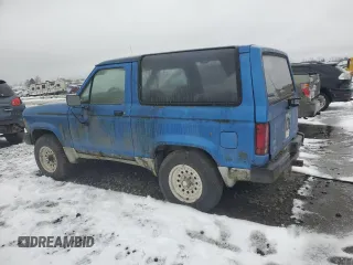1985 Ford Bronco with VIN 1FMBU14SXFUA96361, listed as a Copart auction lot 43681375 with 98,999 mi miles and Clean title. Bid and sale history available at DreamBid. Image 2.