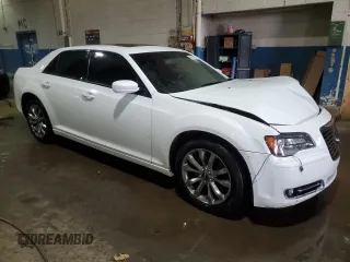 2014 Chrysler 300 with VIN 2C3CCAGG2EH384593, listed as a Copart auction lot 51851195 with 101,279 mi miles and Clean Title. Bid and sale history available at carsss.com. Image 4.