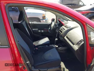 2008 Honda Fit with VIN JHMGD384X8S058806, listed as a IAAI auction lot 42003885 with 216,612 mi miles. Bid and sale history available at carsss.com. Image 5.