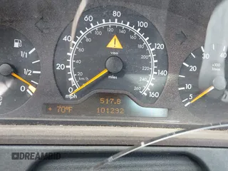 1998 Mercedes-Benz E-Class with VIN WDBJF65F1WA631361, listed as a IAAI auction lot 41870881 with 101,292 mi miles. Bid and sale history available at carsss.com. Image 7.