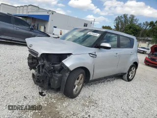 2017 Kia Soul with VIN KNDJN2A21H7453483, listed as a Copart auction lot 48744035 with 61,848 mi miles and Salvage Title. Bid and sale history available at carsss.com. Image 1.