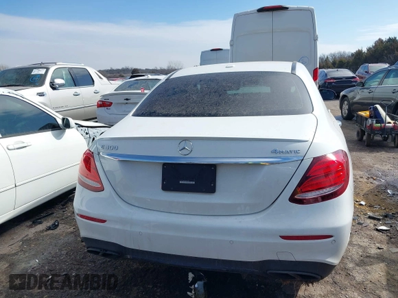 2019 Mercedes-Benz E-Class E 300 with VIN WDDZF4KB0KA581546, listed as a IAAI auction lot 41584704 with 86,014 mi miles. Bid and sale history available at carsss.com. Image 17.