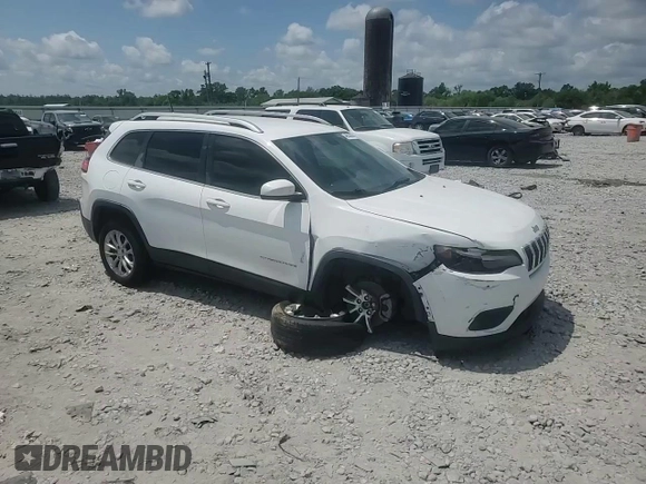 2019 Jeep Cherokee Latitude с VIN 1C4PJLCBXKD114772, выставлен на аукционе Copart как лот 54830985 с пробегом 105 976 миль миль и Списание • Salvage title. История ставок и продаж доступна на DreamBid. Изображение 14.