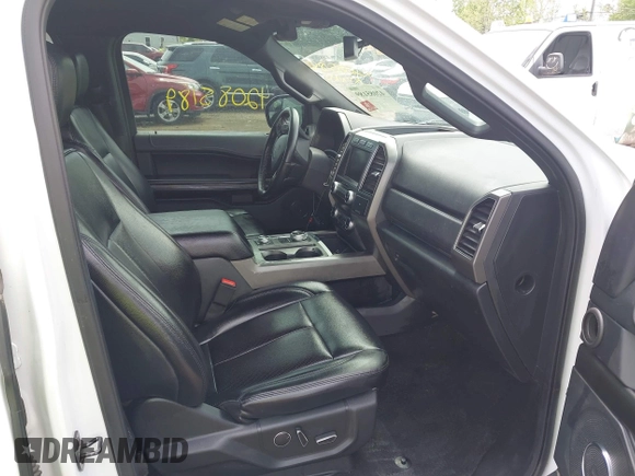 2019 Ford Expedition XLT with VIN 1FMJU1JT3KEA36886, listed as a IAAI auction lot 42085189 with Not provided miles and . Bid and sale history available at DreamBid. Image 5.