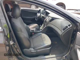 2011 Hyundai Sonata Limited with VIN 5NPEC4AC2BH095308, listed as a IAAI auction lot 41967278 with 283,995 mi miles and . Bid and sale history available at DreamBid. Image 5.