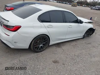 2020 BMW 3 Series M340i with VIN WBA5U7C0XLA232275, listed as a IAAI auction lot 41210369 with 56,220 mi miles and . Bid and sale history available at DreamBid. Image 4.