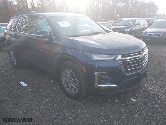 2022 Chevrolet Traverse LT Cloth with VIN 1GNEVGKW3NJ171318, listed as a IAAI auction lot 41261457 with 19,900 mi miles. Bid and sale history available at carsss.com. Image 1.