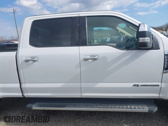 2021 Ford Super Duty F-250 SRW XL with VIN 1FT7W2BT9MEC80591, listed as a IAAI auction lot 41477749 with 32,034 mi miles. Bid and sale history available at carsss.com. Image 14.
