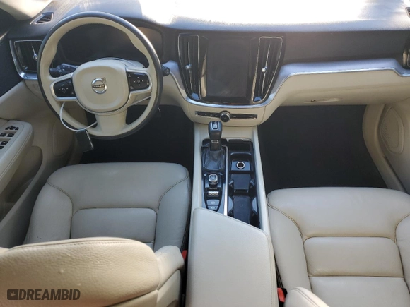 2020 Volvo V60 Momentum with VIN YV1102EK7L2375882, listed as a Copart auction lot 74959724 with 0 mi miles and Salvage Title. Bid and sale history available at carsss.com. Image 8.
